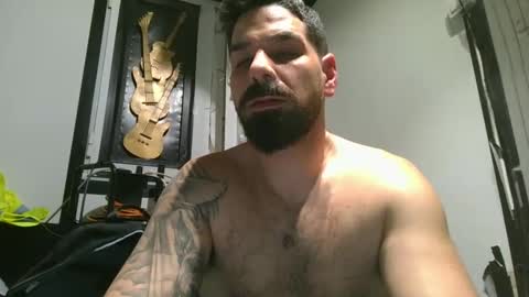 Snapshot of crazycouple1011 chatting on February 2025 01:54:01 AM funcouple online show from February 2025 01:54:01 AM