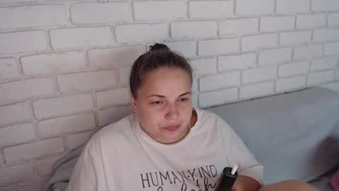 Snapshot of crazyy_girl_ chatting on September 2025 01:46:02 PM Crazyy Girl online show from September 2025 01:46:02 PM