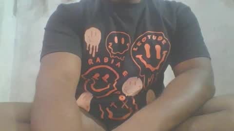 crazzy_booy online show from February 2026 03:54:01 AM