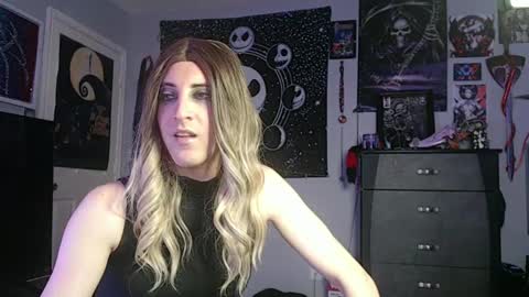 Snapshot of creamy_lust chatting on February 2025 02:08:02 AM Sylvia online show from February 2025 02:08:02 AM
