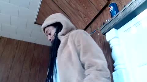 CreamyExotica online show from January 2025 05:33:02 PM