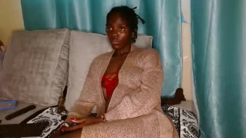 Taurus04 online show from November 2025 12:50:02 PM