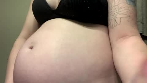 Snapshot of creative_k chatting on December 2025 12:42:02 PM Breed me daddy online show from December 2025 12:42:02 PM