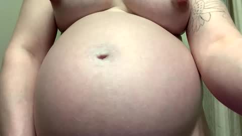 Snapshot of creative_k chatting on February 2026 05:00:02 AM Breed me daddy online show from February 2026 05:00:02 AM