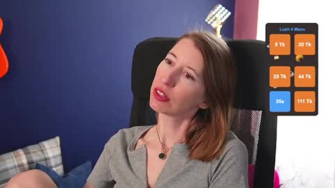 Quinn de la Creme online show from April 2026 09:15:02 PM