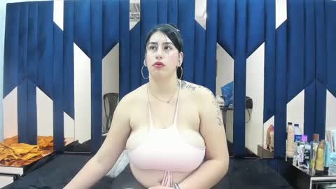 Snapshot of criistaal__ chatting on December 2024 08:15:02 AM Criistaal online show from December 2024 08:15:02 AM