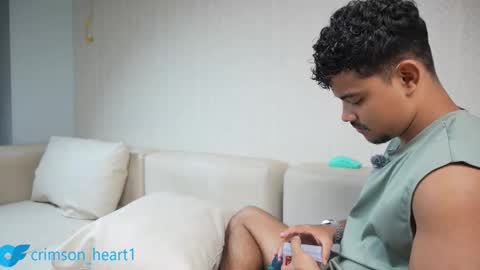 Crimson heart online show from March 2026 09:20:02 PM