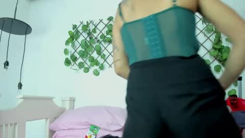 cris_dulce online show from April 2026 08:31:02 PM