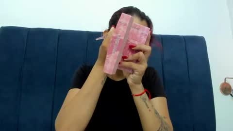cris_dulce online show from June 2026 07:13:01 PM