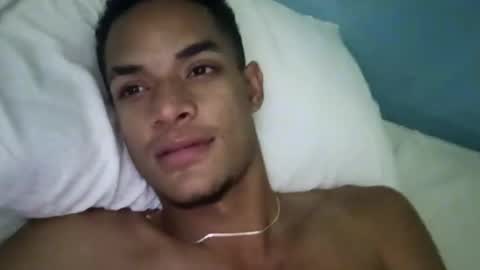 Snapshot of crishot1125 chatting on February 2026 02:52:02 AM crishot1125 online show from February 2026 02:52:02 AM