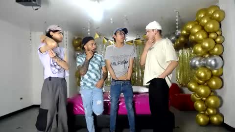 crismens online show from January 2025 03:11:01 AM