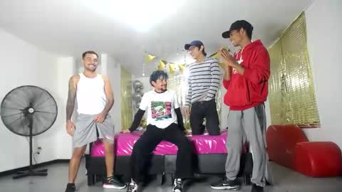 crismens online show from February 2025 03:23:02 AM