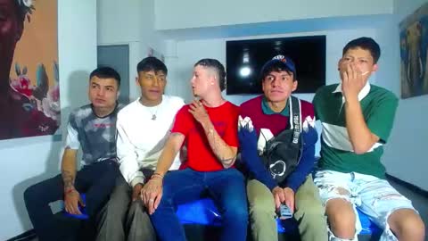 crismens online show from September 2025 05:57:02 PM