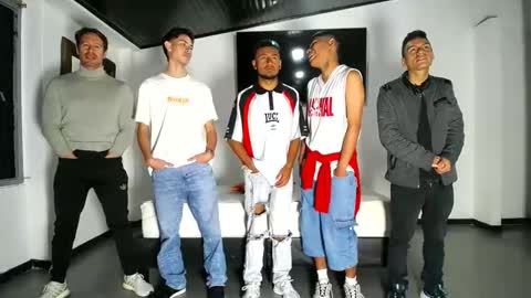 crismens online show from October 2025 11:38:02 AM