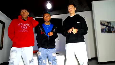 crismens online show from October 2025 11:52:01 AM