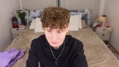 Chris online show from October 2025 03:02:02 PM