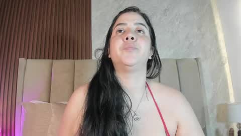 criss  spiicy online show from April 2026 08:11:02 PM