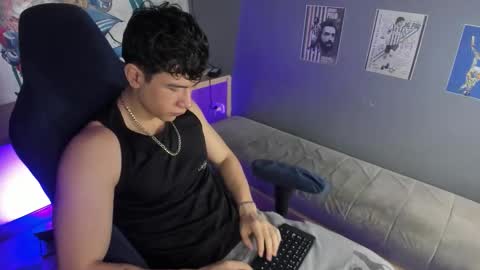 Cris online show from January 2026 02:24:01 AM