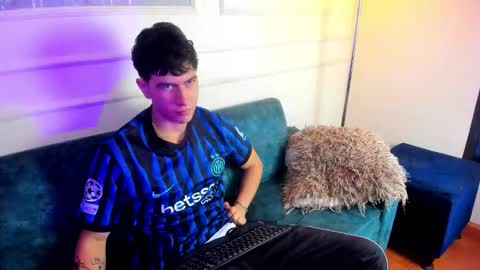 Cris online show from February 2026 12:04:02 PM