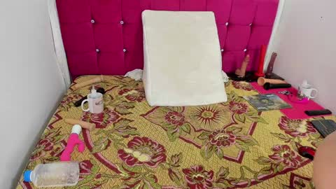 Cristal online show from January 2025 12:48:02 AM