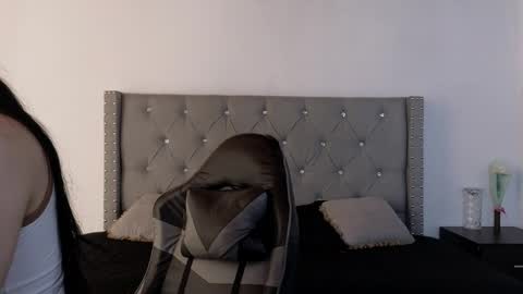 Snapshot of cristal_hilton_10 chatting on June 2026 12:10:02 PM Alejandra from Wednesday to Saturday from 1000 pm to 400 am Colombian hour online show from June 2026 12:10:02 PM