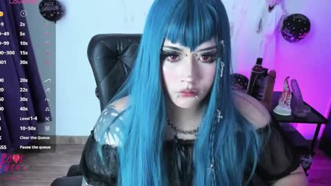 Cris online show from February 2025 01:02:01 AM