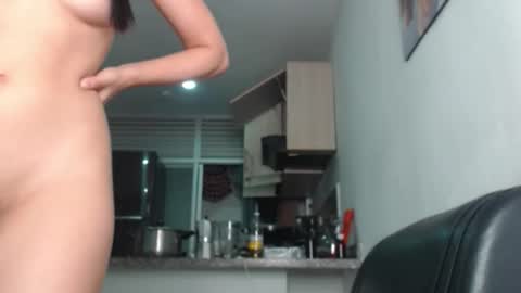 Snapshot of cristal_loverss chatting on September 2025 11:22:02 AM cristal beautiful online show from September 2025 11:22:02 AM