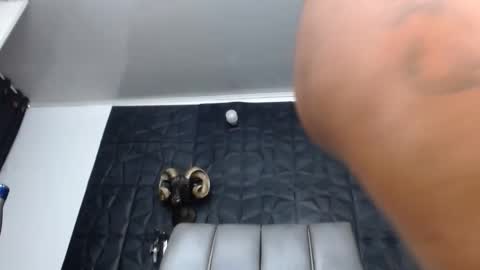 Hanna  online show from March 2026 07:52:02 AM