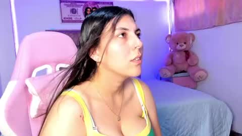 cristal_smith20 online show from July 2026 08:39:01 PM