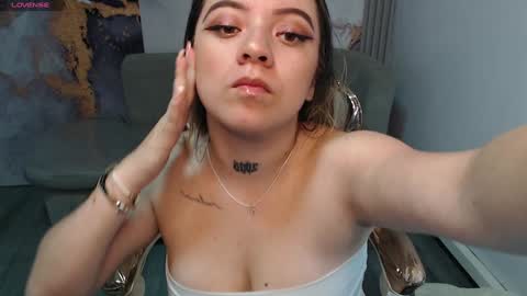 Cristal online show from December 2024 03:09:01 AM