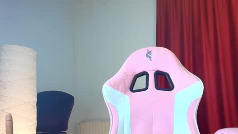 cristaleyess online show from January 2026 09:20:02 PM