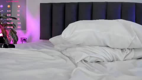 Snapshot of cristalfoxy_ chatting on July 2026 01:58:33 AM cristalfoxy_ online show from July 2026 01:58:33 AM
