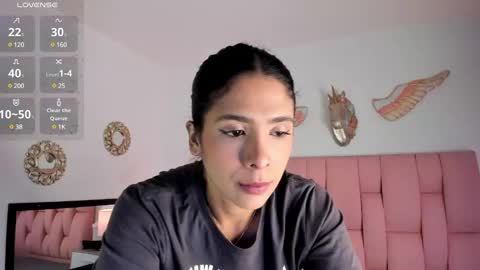 cristal online show from March 2025 12:48:01 PM