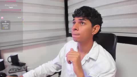 cristhian online show from September 2025 05:07:01 AM