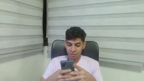 cristhian online show from September 2025 04:40:02 AM