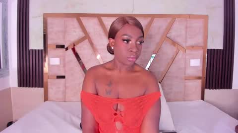 cristin  online show from September 2025 07:02:02 PM