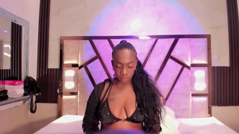 cristin  online show from March 2026 06:47:01 PM