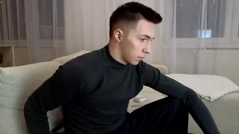 Snapshot of cristianovilla chatting on March 2025 08:18:02 PM CristianoHailey online show from March 2025 08:18:02 PM