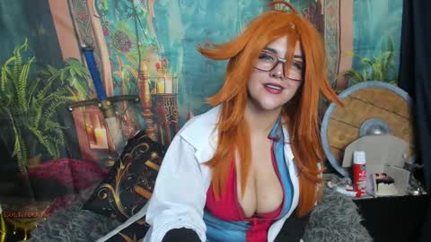 Cristina  online show from December 2025 07:39:01 AM