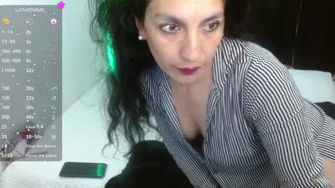 Snapshot of cristina_connor chatting on January 2025 05:51:02 AM Cristina online show from January 2025 05:51:02 AM