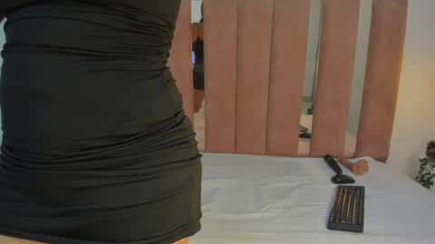 Snapshot of cristina_joy chatting on November 2025 01:48:01 PM cristina_joy online show from November 2025 01:48:01 PM