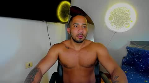 Cristian online show from November 2025 03:23:01 PM