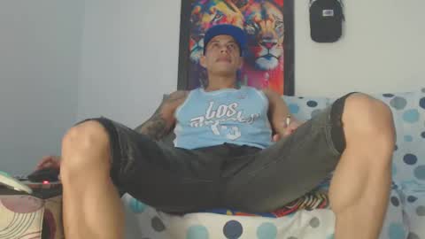 criistofer online show from December 2024 02:45:02 AM