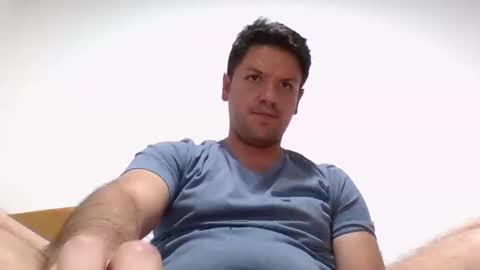 cristopher3042 online show from December 2024 02:31:01 AM