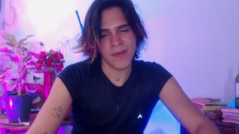 Cristopher online show from January 2025 03:02:01 PM