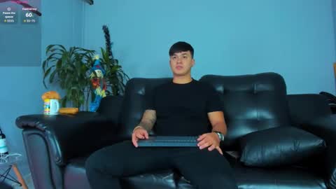 Cristopher online show from October 2025 11:16:01 AM