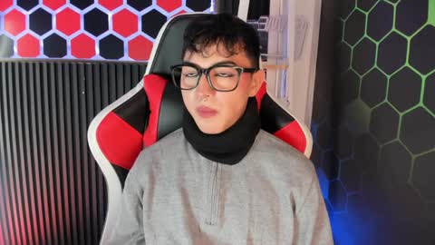 Cristopher  online show from May 2026 09:22:02 PM