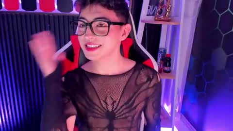 Cristopher  online show from June 2026 09:53:02 PM