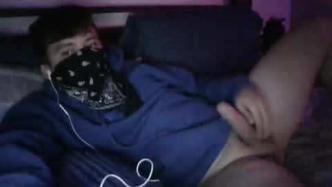 Snapshot of crisx3585 chatting on November 2025 04:13:01 AM crisx3585 online show from November 2025 04:13:01 AM