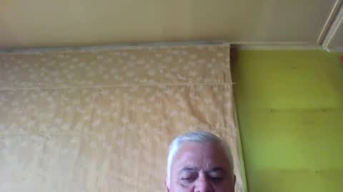 crmperez online show from December 2024 09:55:02 PM